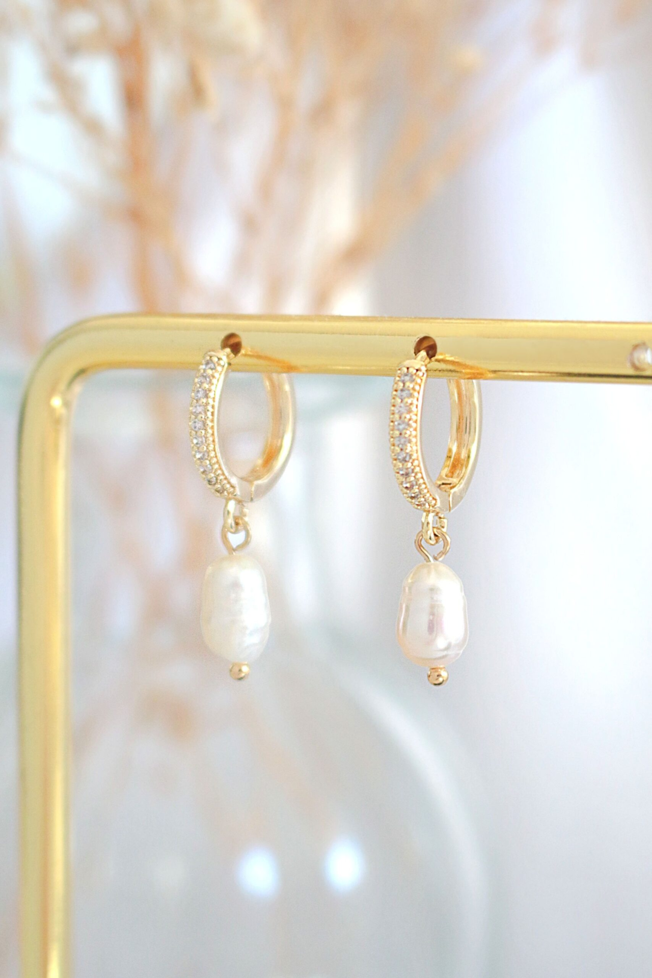 "Sunset" | 24K Freshwater Pearls Mini Dangle Hoops