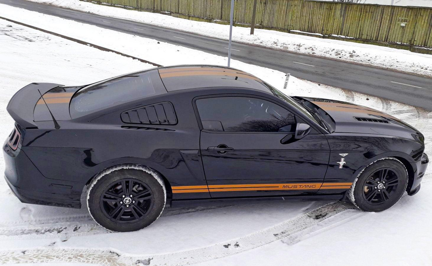 Racing Stripes Car Stickers - Auto Vinyl Decals RT - Full Vehicle Body Rally SRT GT Black Stripe Decal - Truck Sport Lines