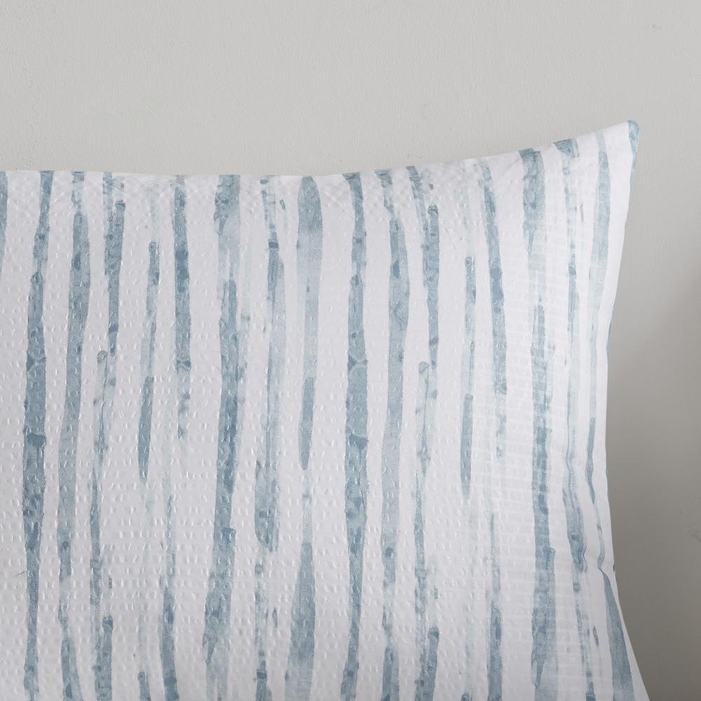 4 Piece Oversized Reversible Seersucker Comforter Set