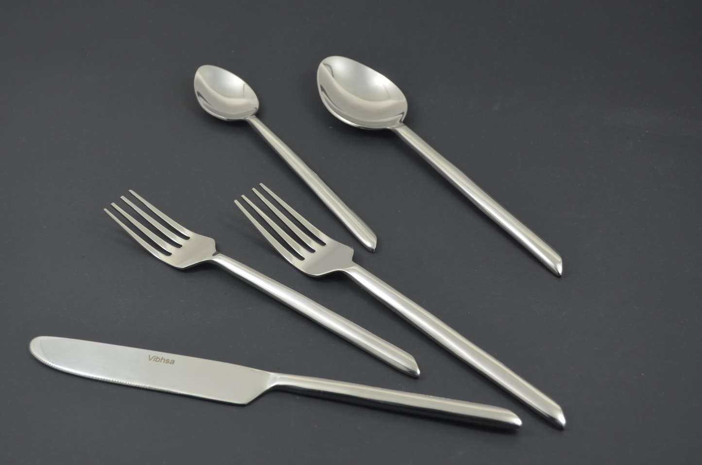 Flatware set of 20 Pieces Silver Design Unique Handle Stainless Steel