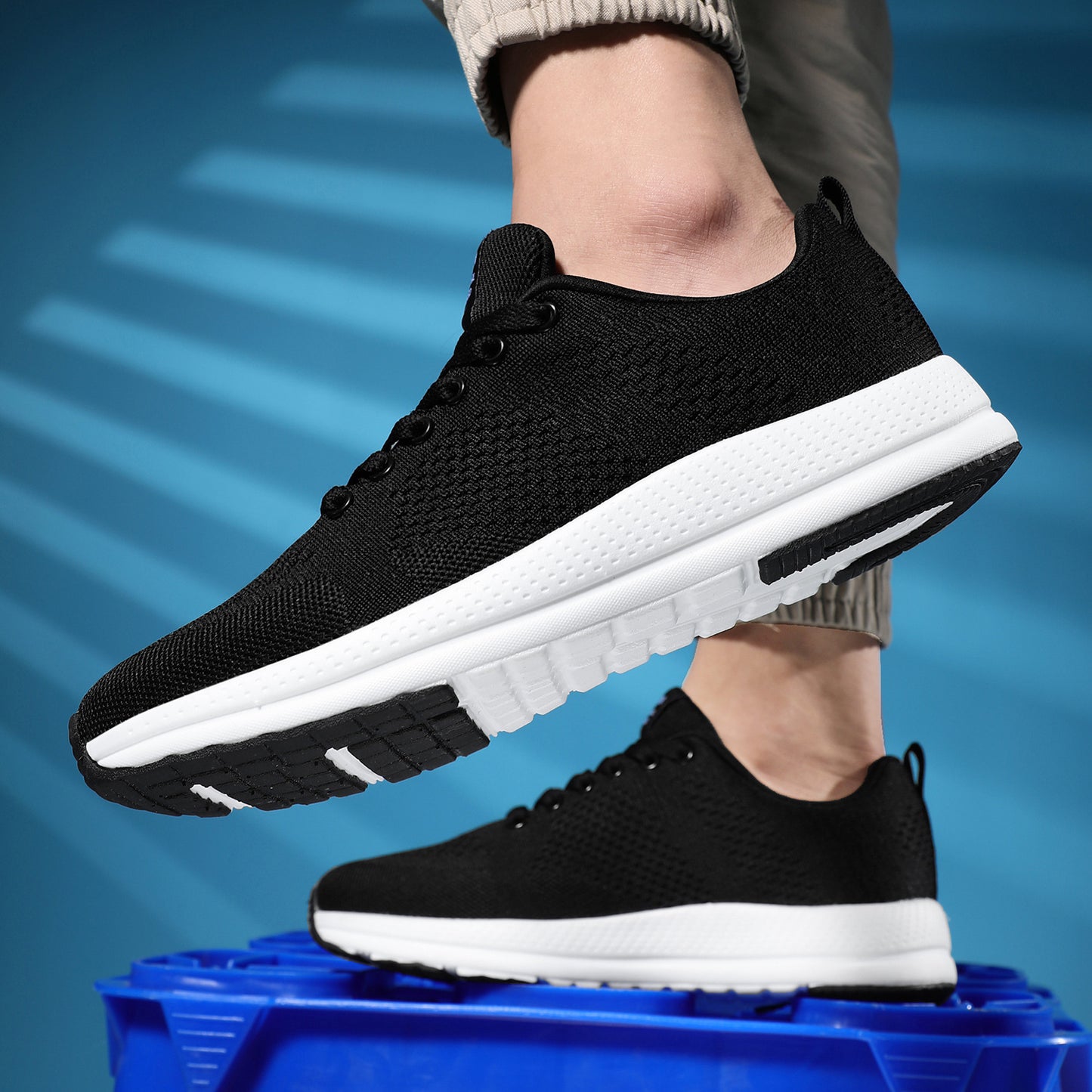 Men's Shoes Fly Net Face Pair Of Sports Shoes
