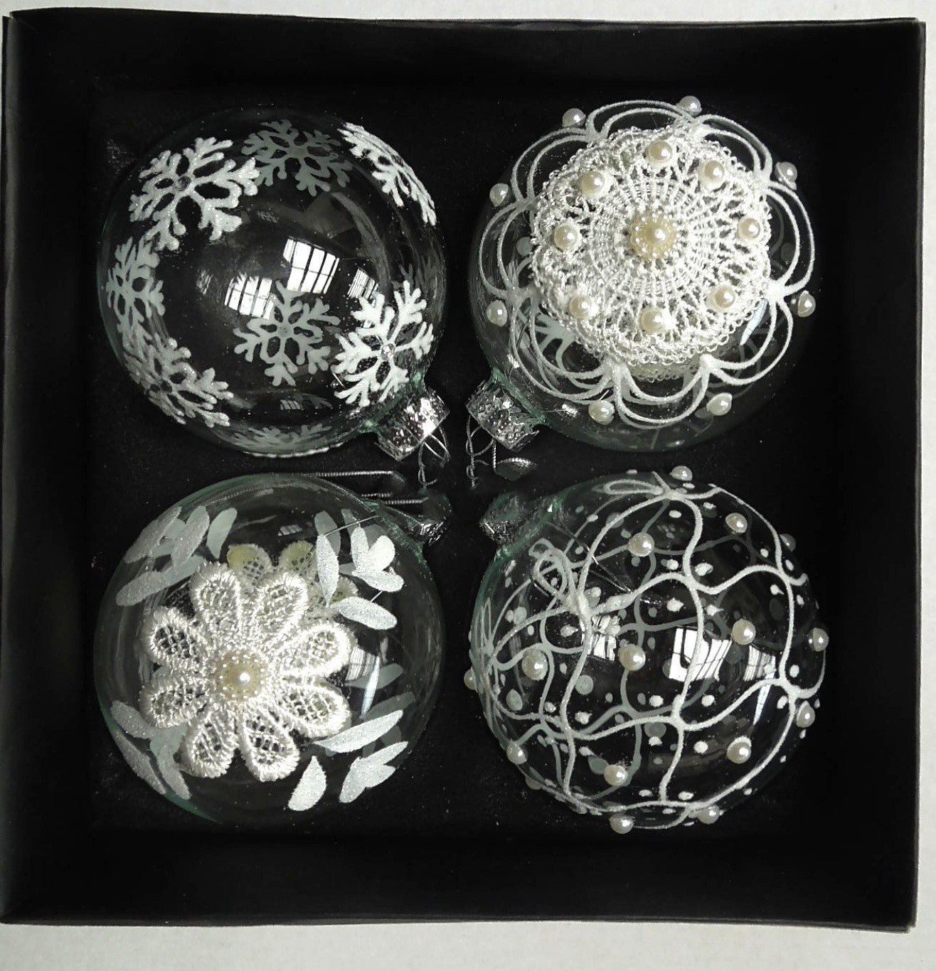 Christmas Tree Decoration Ornament Glass Painted Ball Pendant