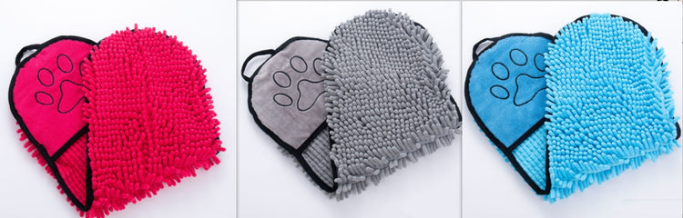 a grey mitt with a paw print