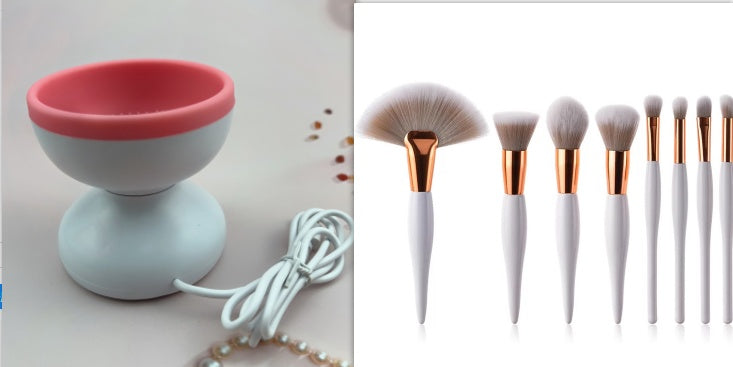 a close up of a makeup brush
