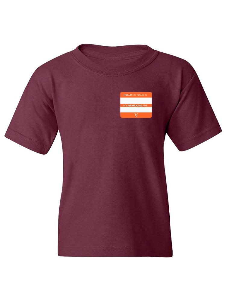 a maroon t-shirt with a logo on it