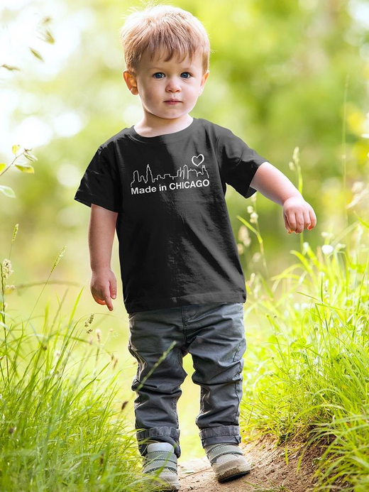 Made In Chicago Landscape T-shirt -SmartPrintsInk Designs