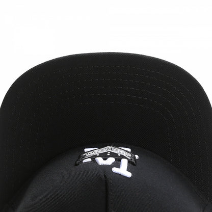 Embroidered baseball cap