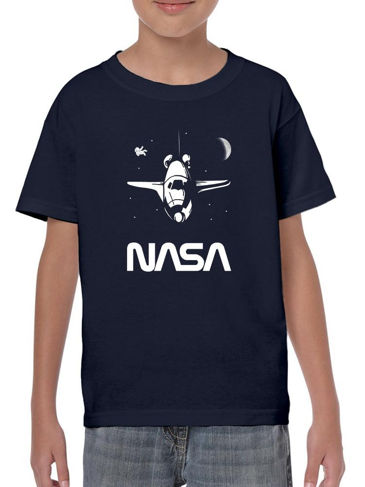 a person wearing a t-shirt