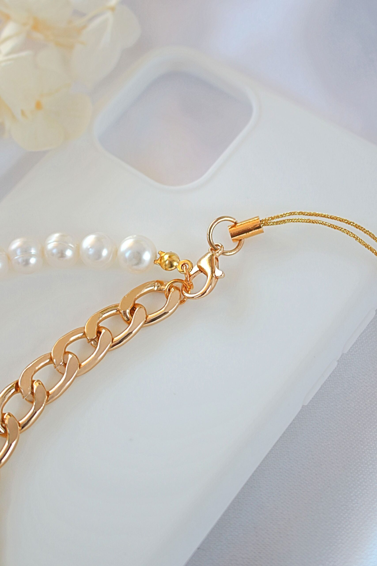 18K Chain & Freshwater Pearls Duo Phone Lanyard