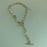 Pearl Necklace with Metal Chain Clasp