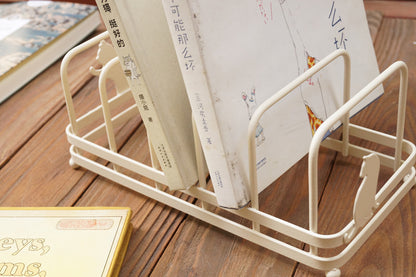 Japanese Miscellaneous Goods Creative Cat Pose Wrought Iron Plate