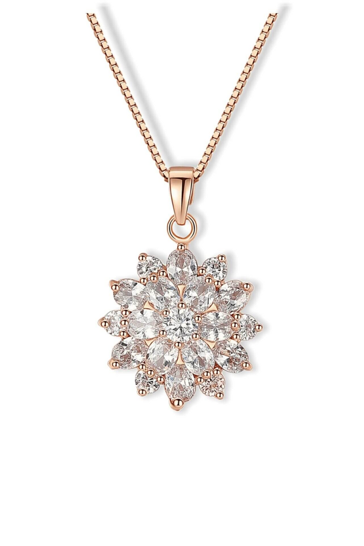 a close up of a necklace