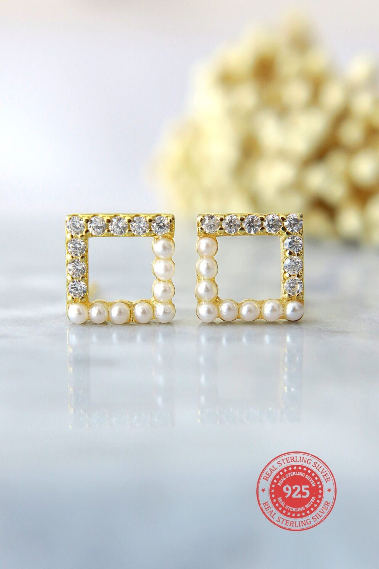 "Little Beauty" | 24K Gold Filled Stud Earrings