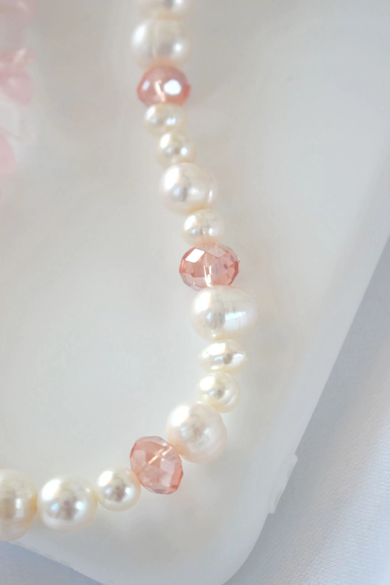 "Rose Babe" | Rose Quartz & Freshwater Pearls Duo Phone Lanyard