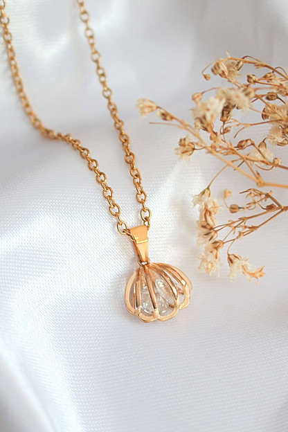 "Ocean Treasure" | 24K Seashell Necklace