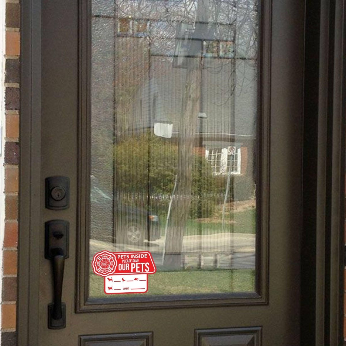 6x Pet Alert Emergency Cling Stickers - Home Door Window Dog Cat Inside Sticker Decal  - Fire Safety Rescue Alert Animal Save Our Pets Signs