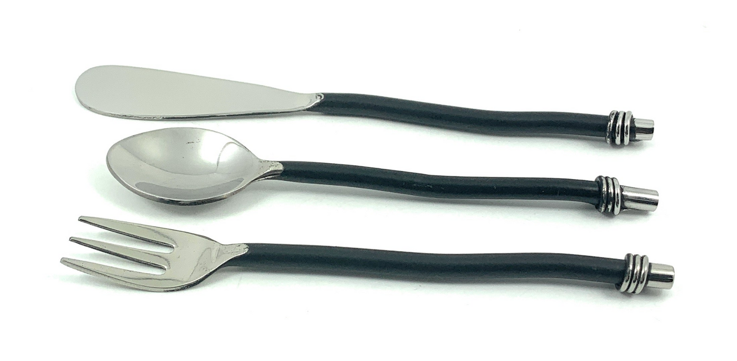 Vibhsa Black Silverware 18 Pc's Breakfast Set (Service for 6)