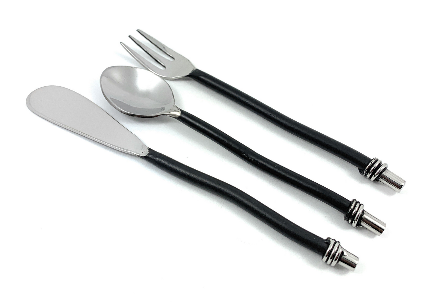 Vibhsa Black Silverware 18 Pc's Breakfast Set (Service for 6)