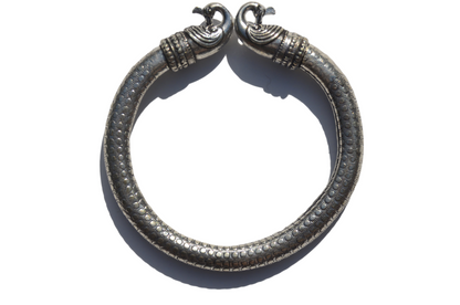 Antique Norse Peacock Head with Dotted Pattern Viking Bracelet