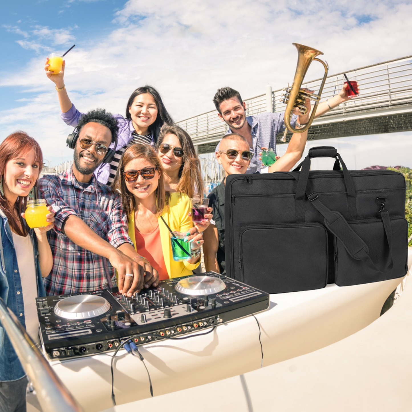VEVOR Padded DJ Mixer Gig Bag, 1200D Oxford Fabric, DJ Gear Carry Bag with a Storage Pocket 4.92 ft Removable Shoulder Strap 0.39 in Padding, 32.6 x 8.6 x 20.4 in Storage Case Fits for DJ Controller