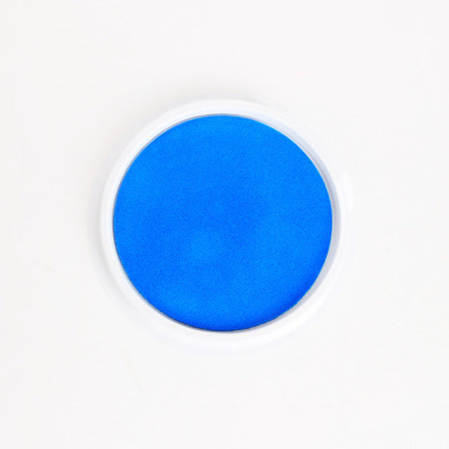 a blue circle with white border