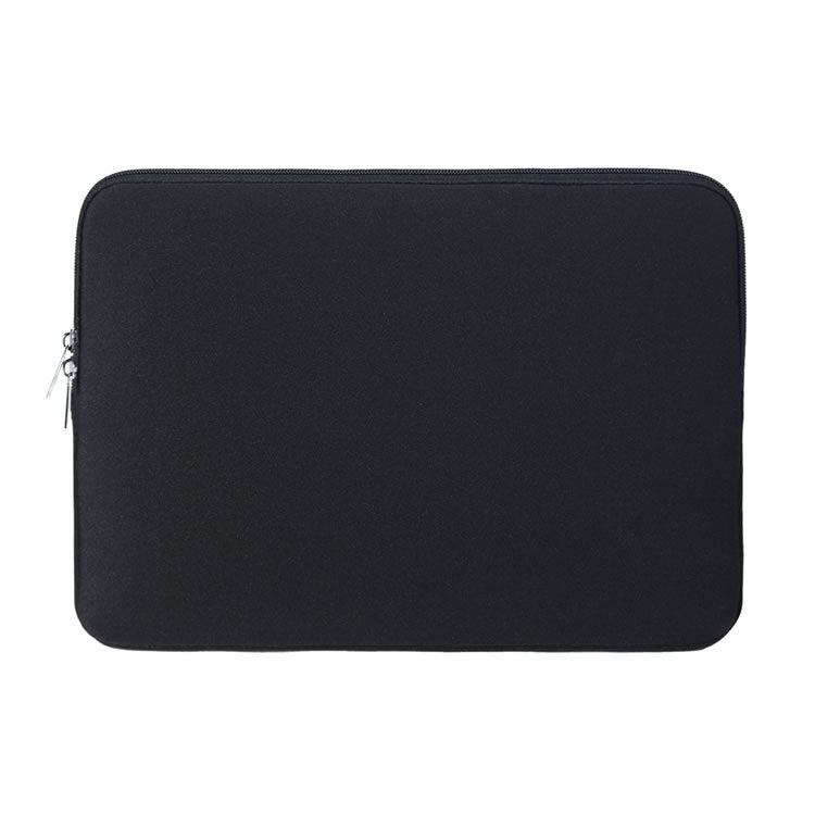 a black laptop case with zipper