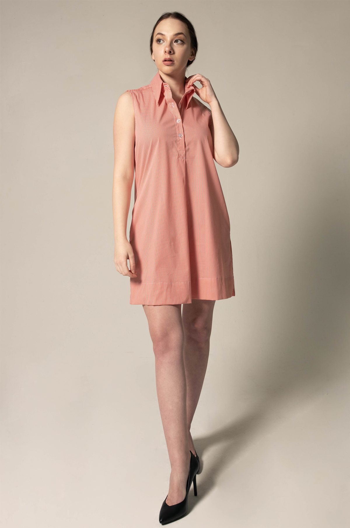 a woman in a dress