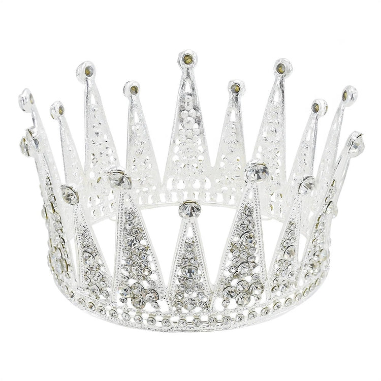 a silver crown with diamonds