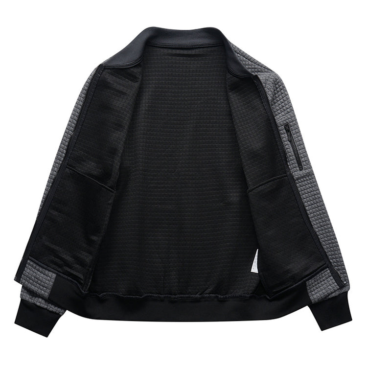 a black and grey jacket