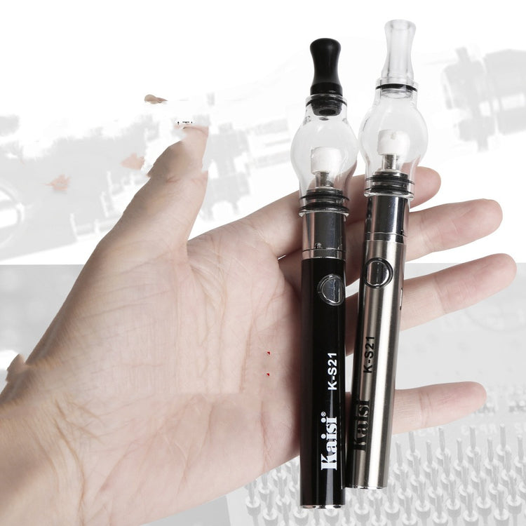a hand holding two vaping devices