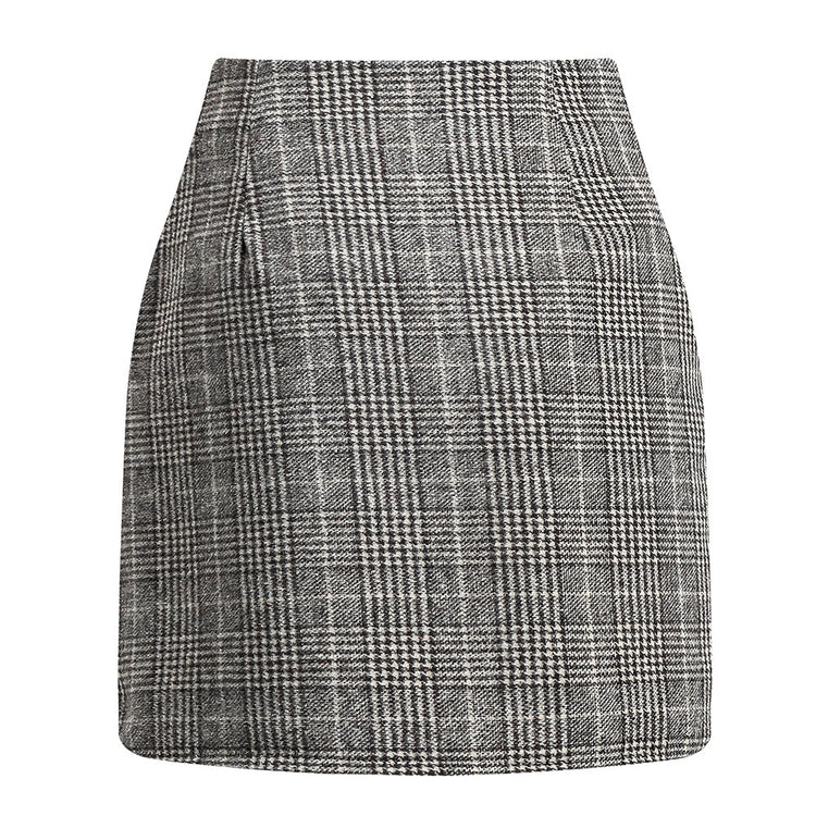 a black and white plaid skirt