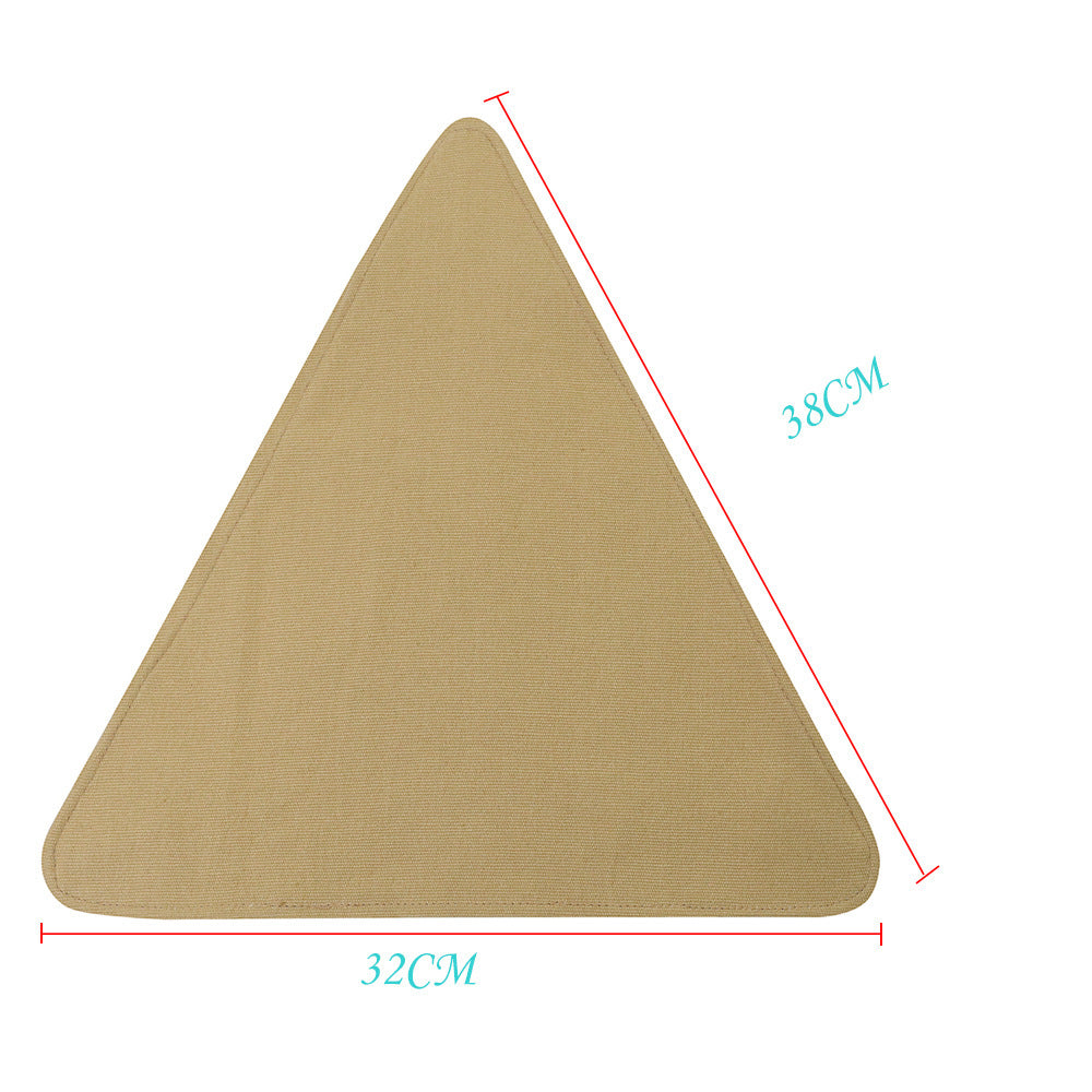 a triangle shaped mat with measurements
