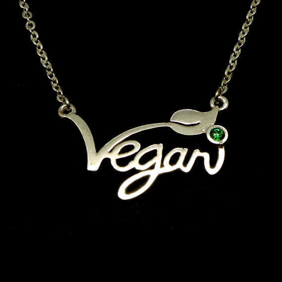 a necklace with a name on it
