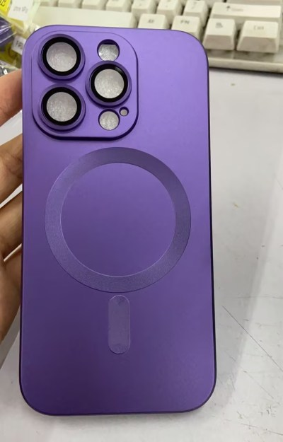 Frosted Magnetic Suction Phone Case