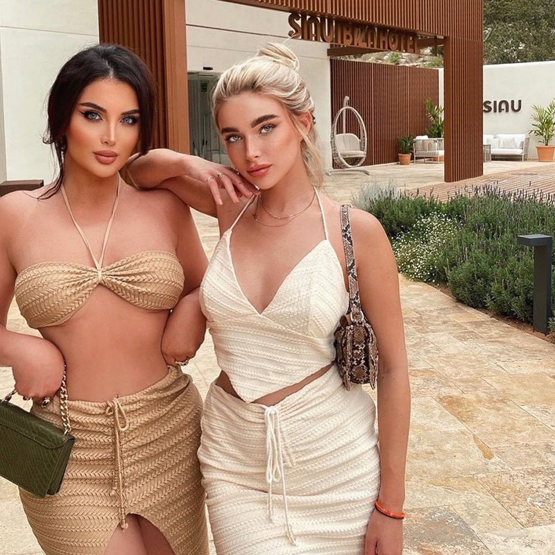 two women posing for a picture
