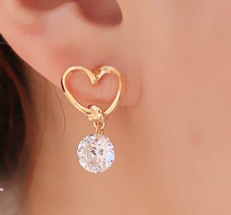 a close up of a ear