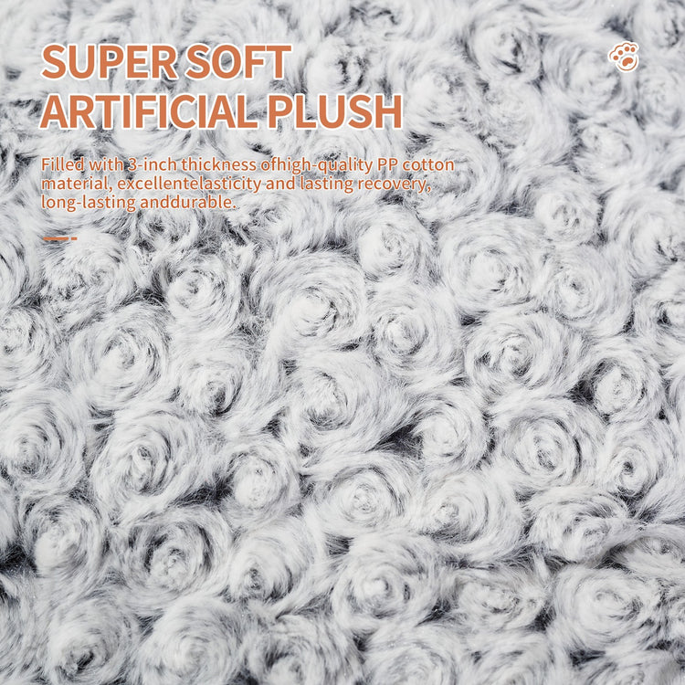 a close up of a carpet