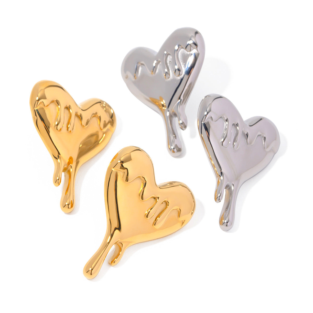 a group of gold and silver hearts