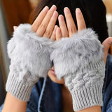 Women's Knit-Finger Gloves