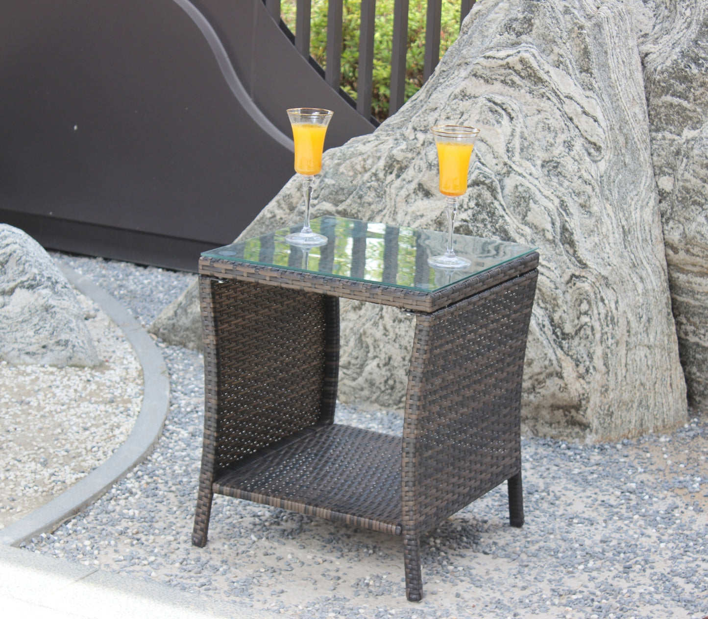 Outdoor Patio Furniture 1 Coffee Table With Clear Tempered Glass
