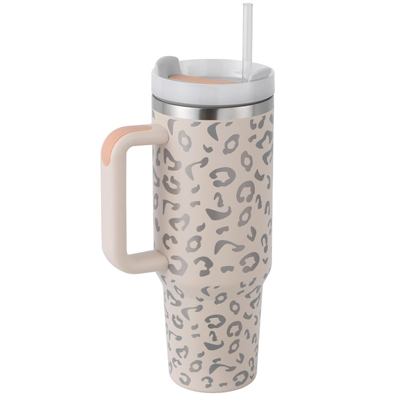 a coffee mug with a straw