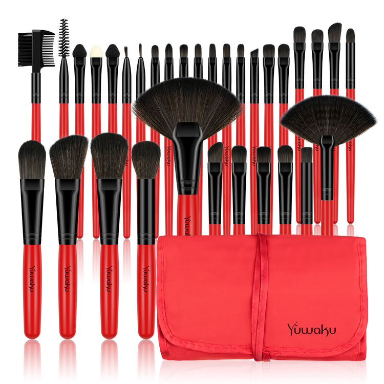 a group of makeup brushes